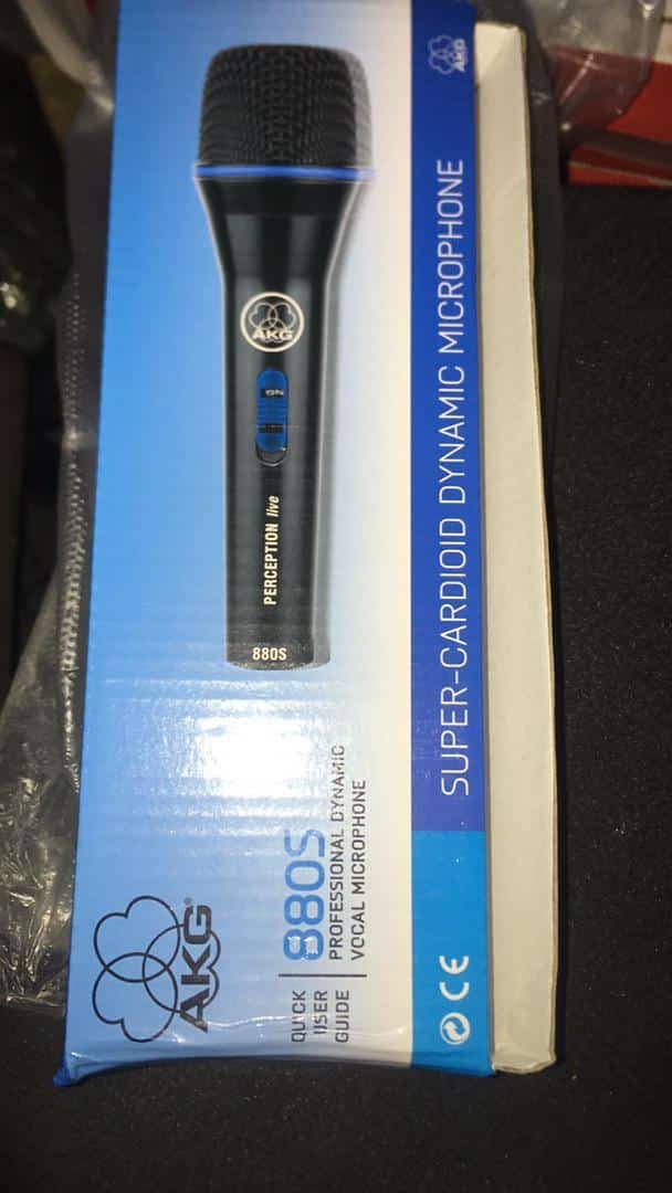 Black spider super- cardioid dynamic microphone AKG Professional Super-Cardioid Dynamic Microphone