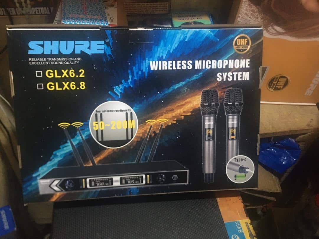 Black spider wireless microphone Black spider wireless microphone